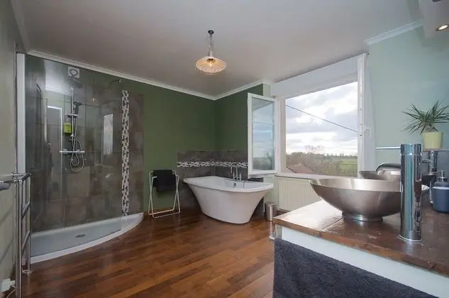 Traditional Ev, 6 Yatak Odası