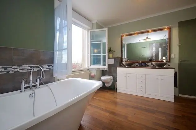 Traditional Ev, 6 Yatak Odası