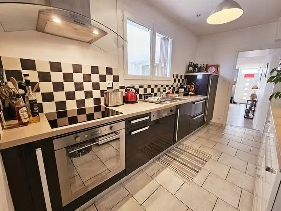 Ev (Maison Sy Cybard)