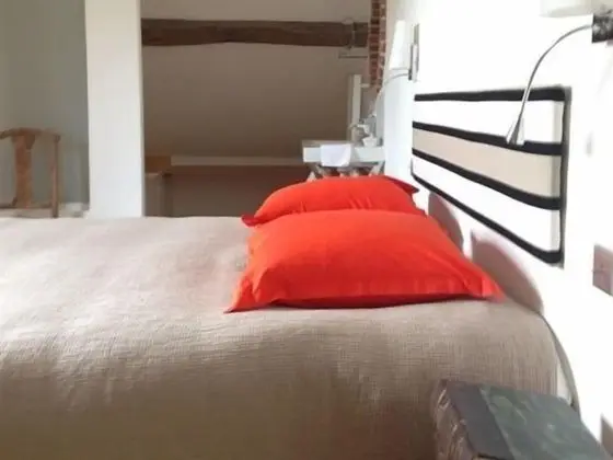 Comfort Üç Kişilik Oda, Banyolu/Duşlu, Bahçe Manzaralı