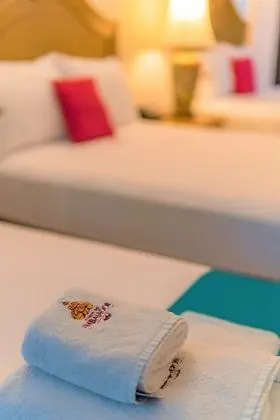 Standart, Üç Çift Kişilik Yataklı