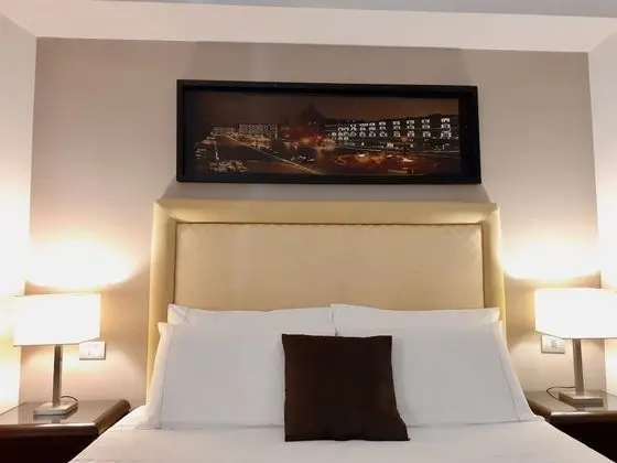 Classic Tek Büyük Yataklı Oda