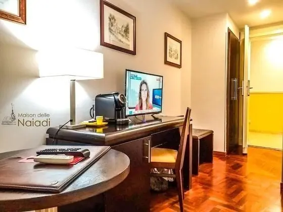 Classic Tek Büyük Yataklı Oda