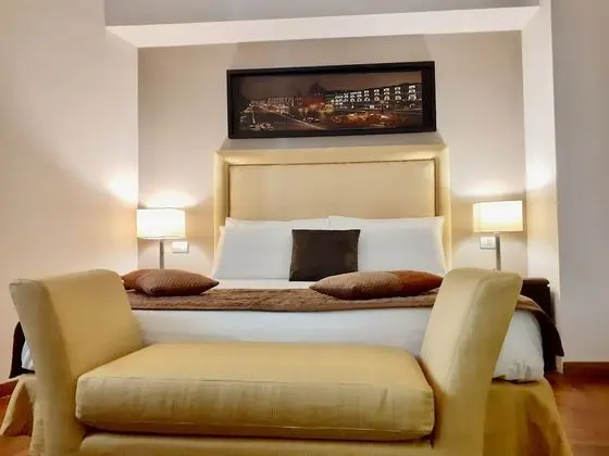 Classic Üç Kişilik Oda