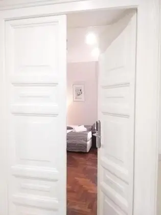 Classic Üç Kişilik Oda