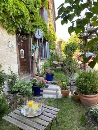 Superior Tek Büyük Yataklı Oda, Banyolu/Duşlu (MAZARIN)