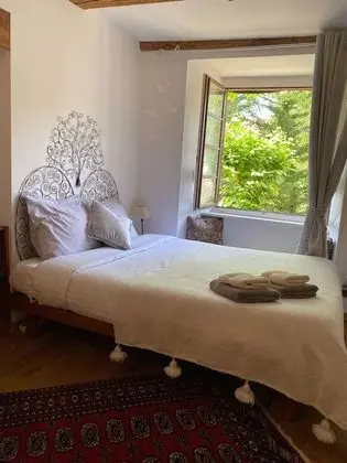 Tek Büyük Yataklı Oda, Banyolu/Duşlu (Jeanne de Ferrette)