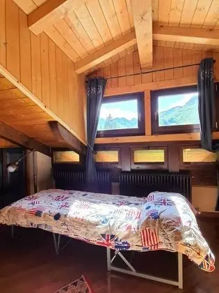 Exclusive Stüdyo Süit