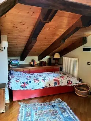 Exclusive Stüdyo Süit