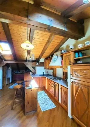 Exclusive Stüdyo Süit