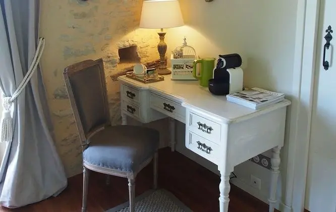 Comfort Tek Büyük Yataklı Oda, Banyolu/Duşlu, Park Manzaralı (Lotus)