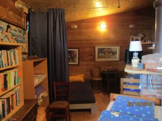 Tek Büyük Yataklı Oda (Rustikal)