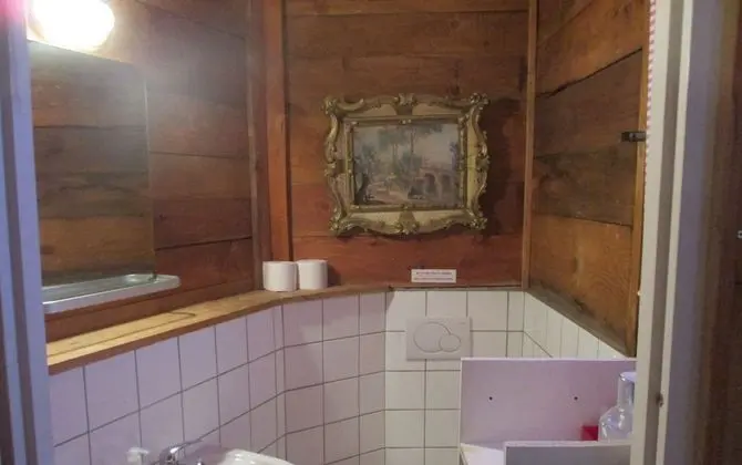 Tek Büyük Yataklı Oda (Rustikal)