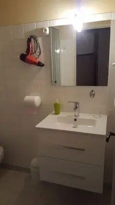 Tek Büyük veya İki Ayrı Yataklı Oda, Sigara İçilmez