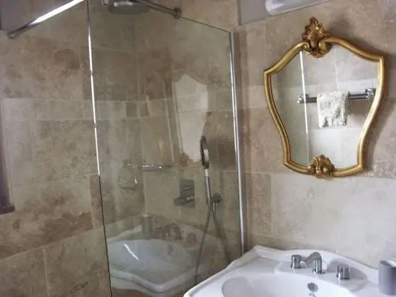 Comfort Kır Evi, Banyolu/Duşlu