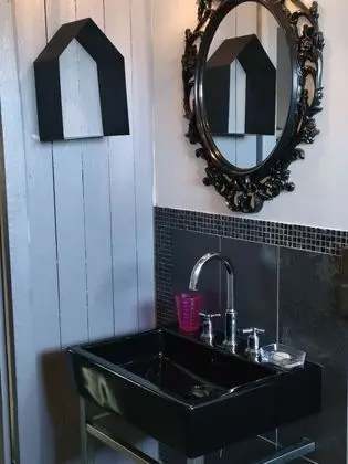 Superior Tek Büyük Yataklı Oda, Banyolu/Duşlu, Bahçe Manzaralı