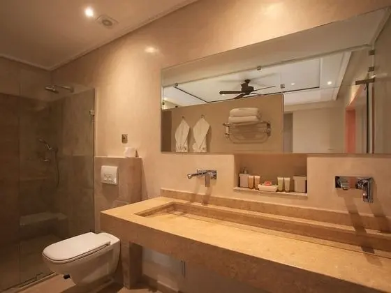 Süit, Özel Banyo (Princière)