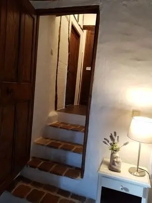 Family Oda, Sigara İçilmez (Eugénie)