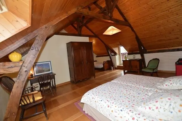 Üç Kişilik Oda (Jaune)