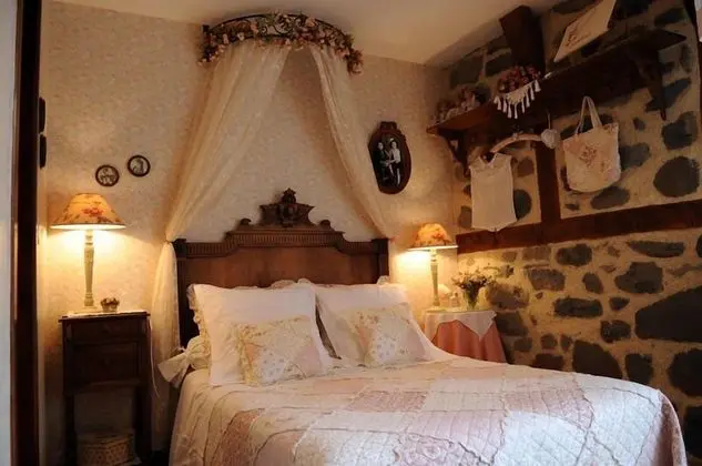 Tek Büyük Yataklı Oda (Rose)