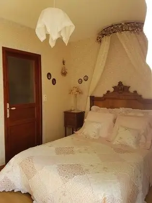 Tek Büyük Yataklı Oda (Rose)