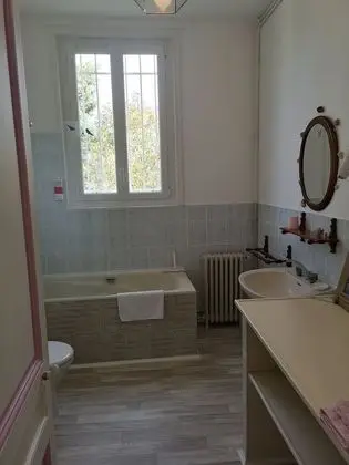 Comfort Üç Kişilik Oda (Rose)