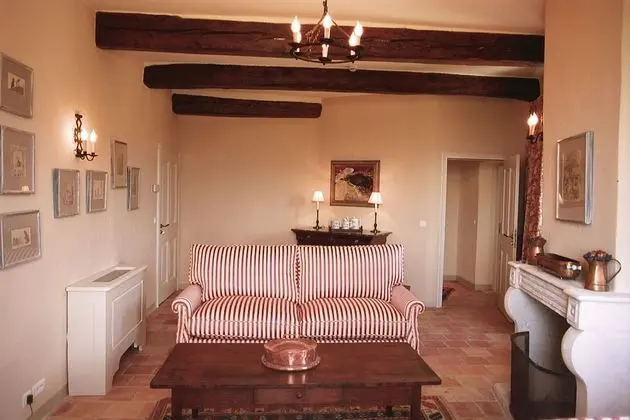 Deluxe Ev, Birden Çok Yatak, Sigara İçilmez