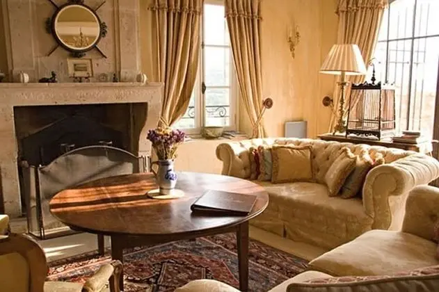 Deluxe Ev, Birden Çok Yatak, Sigara İçilmez