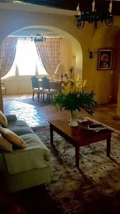 Deluxe Ev, Birden Çok Yatak, Sigara İçilmez