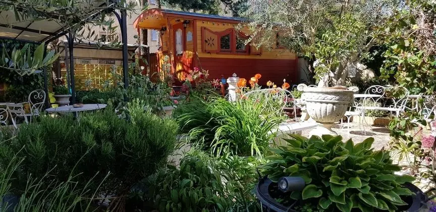 Tek Büyük Yataklı Oda, Banyolu/Duşlu (Roulotte)