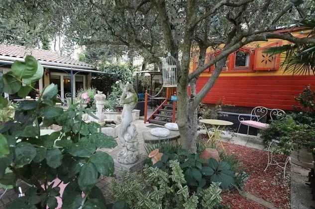 Tek Büyük Yataklı Oda, Banyolu/Duşlu (Roulotte)