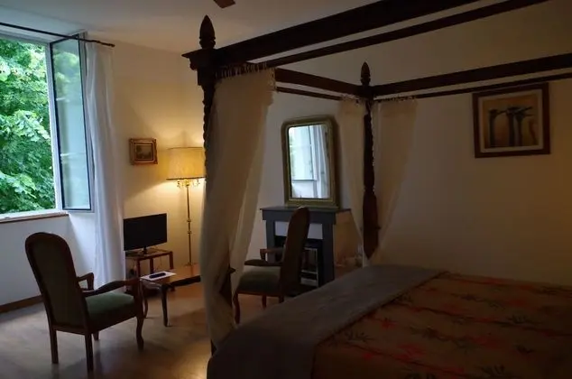 Standard Tek Büyük Yataklı Oda (Capucine)