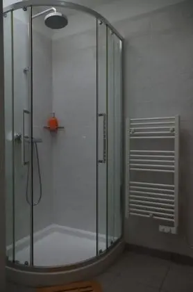 Standard Tek Büyük Yataklı Oda (Capucine)