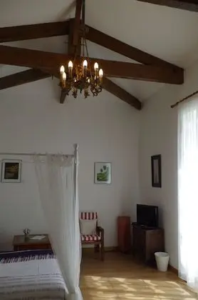 Standard Tek Büyük Yataklı Oda (Marguerite)