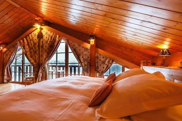 Süit ( La suite du Manège)