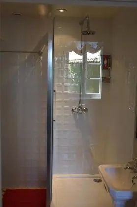 Superior Tek Büyük Yataklı Oda, Banyolu/Duşlu