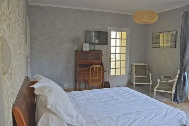 Tek Büyük Yataklı Oda (Salat)