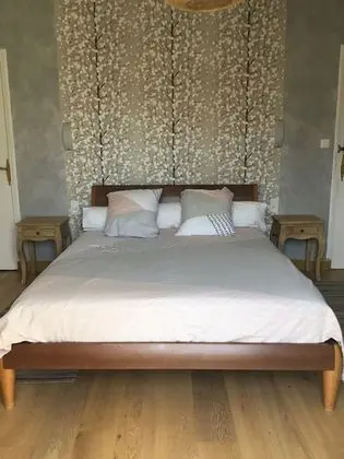 Tek Büyük Yataklı Oda (Salat)