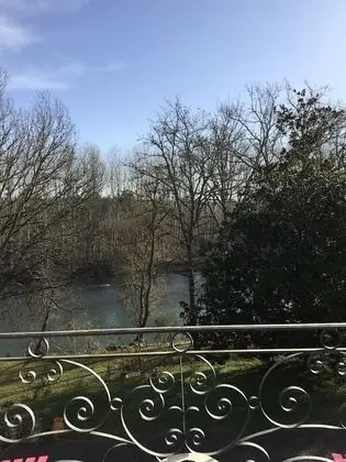 Tek Büyük Yataklı Oda (Salat)