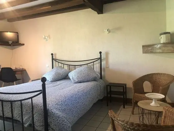 Business Tek Büyük Yataklı Oda