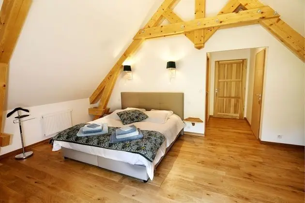 Tek Büyük Yataklı Oda (La Forge)