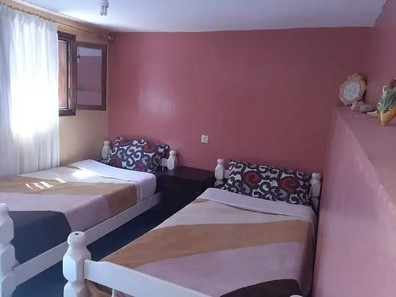 Tek Büyük veya İki Ayrı Yataklı Oda