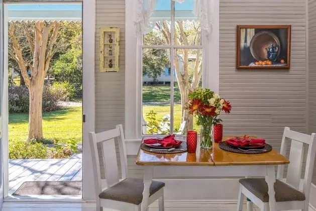 Oda, Özel Banyo (Autumn Cottage)