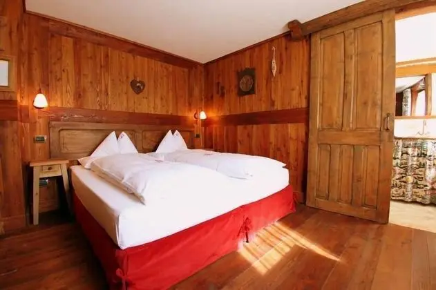 Superior Tek Büyük Yataklı Oda