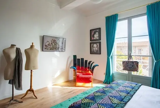 Deluxe Tek Büyük Yataklı Oda, Bahçe Manzaralı (2)