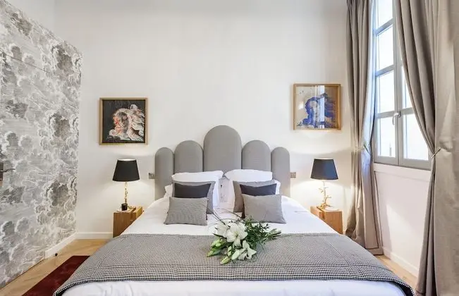 Deluxe Tek Büyük Yataklı Oda, Şehir Manzaralı (1)