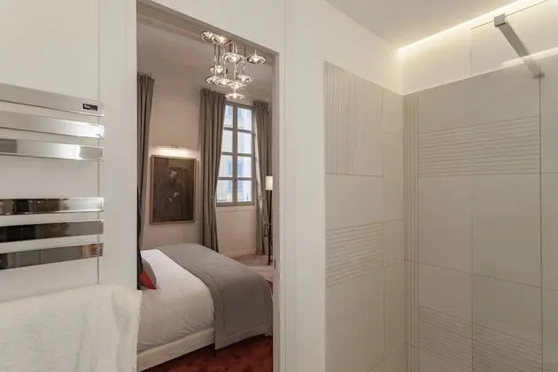 Deluxe Tek Büyük Yataklı Oda, Şehir Manzaralı (1)
