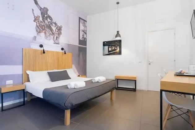 Classic Tek Büyük Yataklı Oda