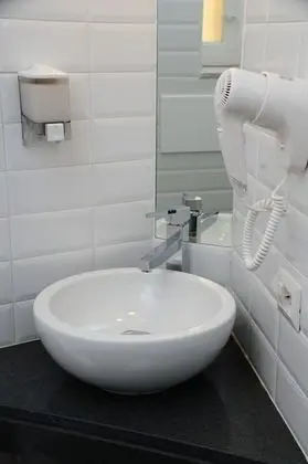 Superior Tek Büyük Yataklı Oda, Şehir Manzaralı