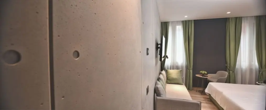 Superior Tek Büyük veya İki Ayrı Yataklı Oda, Engellilere Uygun, Sigara İçilmez